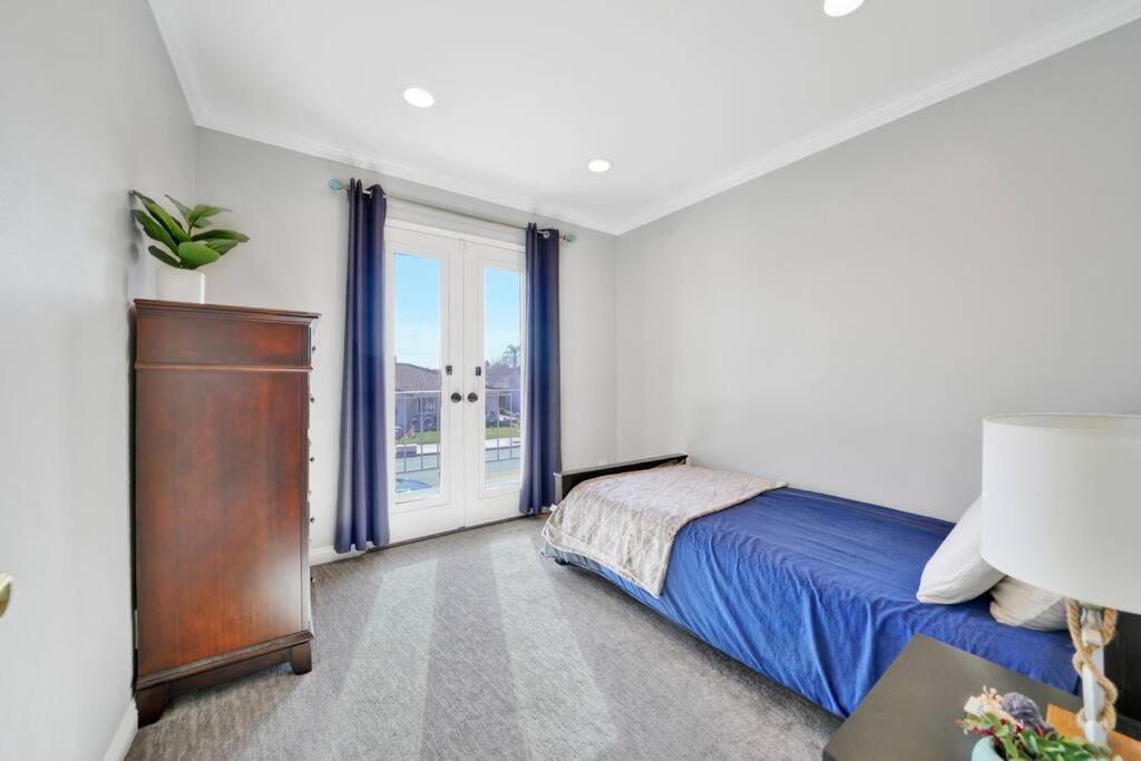 Private Heated Pool Oasis/Disney/Retro Arcade/Gym Placentia Bagian luar foto
